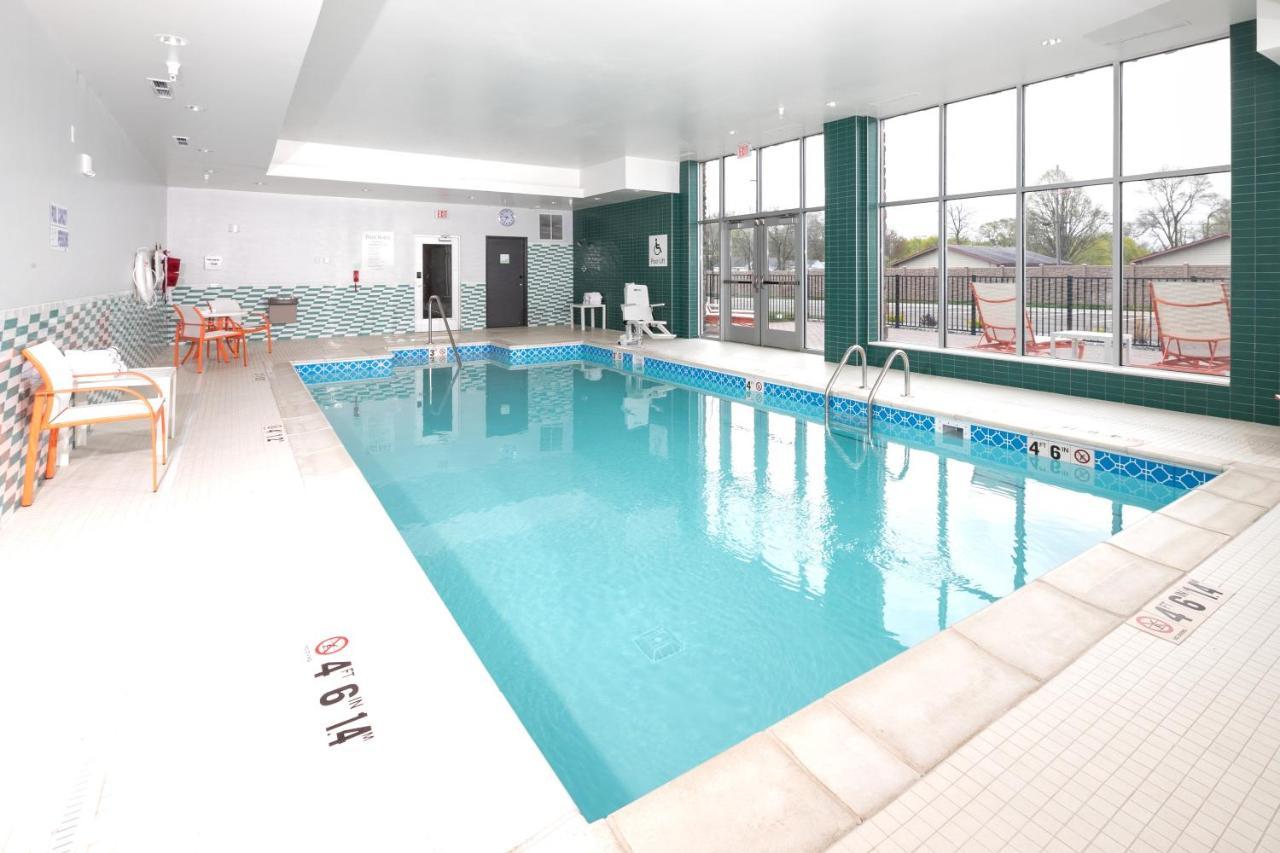 Holiday Inn & Suites Detroit - Troy By Ihg 外观 照片