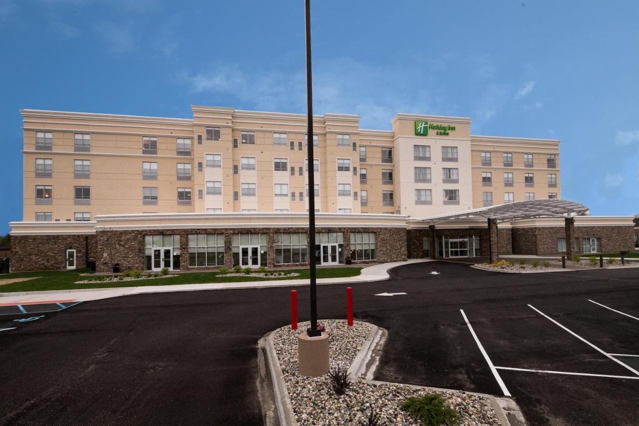 Holiday Inn & Suites Detroit - Troy By Ihg 外观 照片