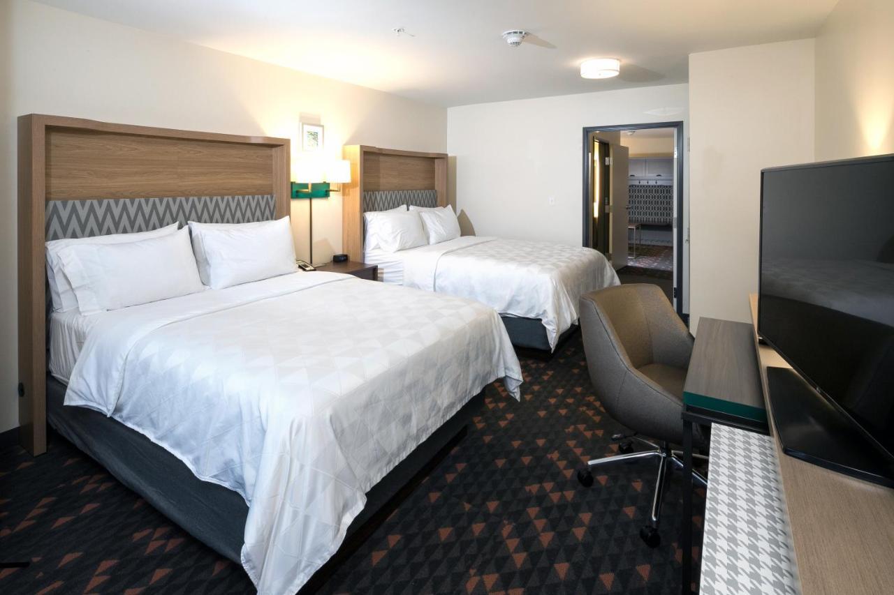 Holiday Inn & Suites Detroit - Troy By Ihg 外观 照片