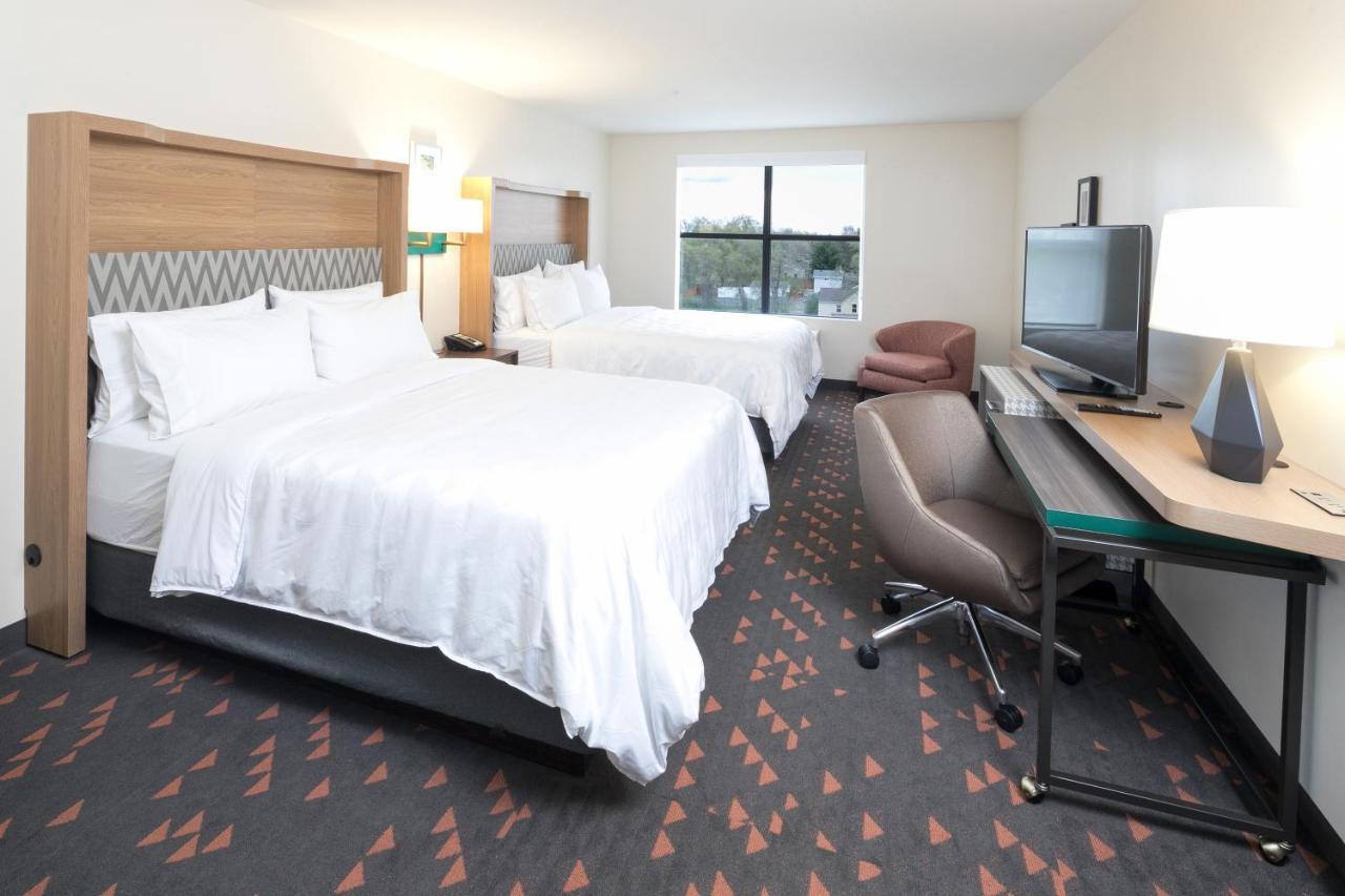 Holiday Inn & Suites Detroit - Troy By Ihg 外观 照片