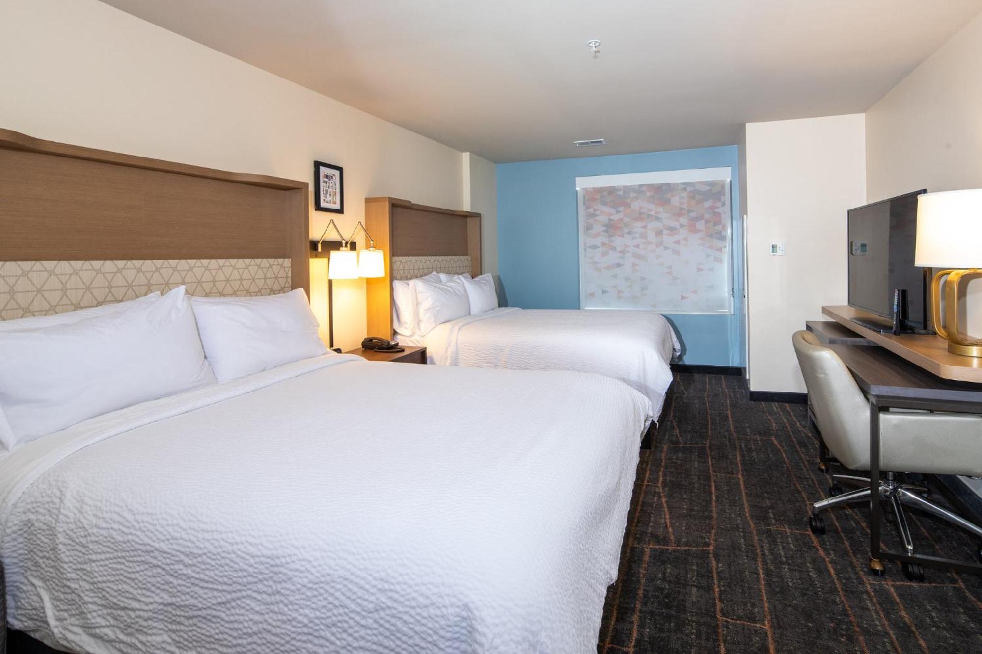 Holiday Inn & Suites Detroit - Troy By Ihg 外观 照片