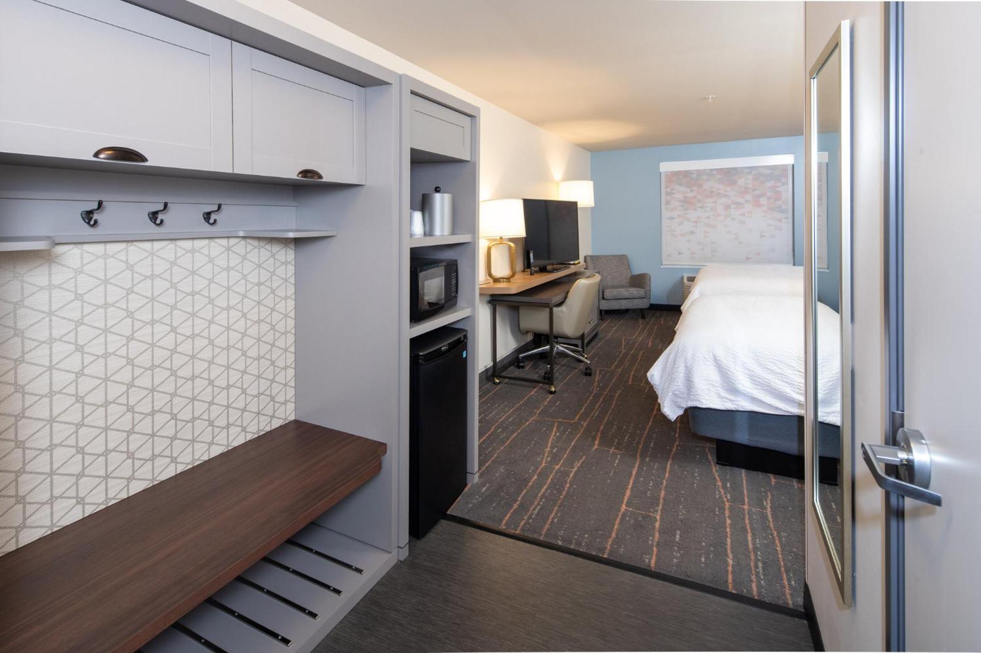 Holiday Inn & Suites Detroit - Troy By Ihg 外观 照片